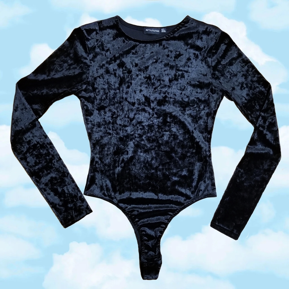 PrettyLittleThing Velvet Long Sleeve Bodysuit